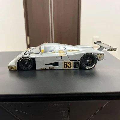 TAMIYA 1/24 1989 Sauber Mercedes C9 plastica el completa - Immagine 1 di 4