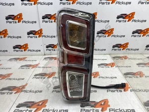 Lámpara trasera lateral del pasajero Isuzu D-Max DL40 2021-2024 nueva - Imagen 1 de 11