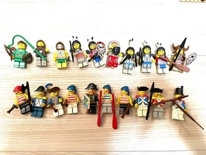 LEGO 6766 Fort Legoredo Minifigures Pirates Robin Hood Native Americans 20 pcs - Picture 1 of 8