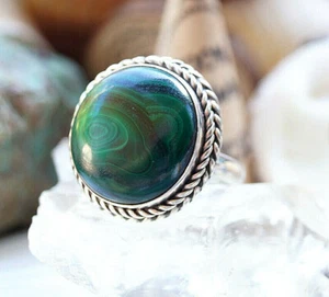 Vintage Design Verspielt 925er Silber Ring 63 Malachit Grün Stein Kordel Muster - Bild 1 von 10