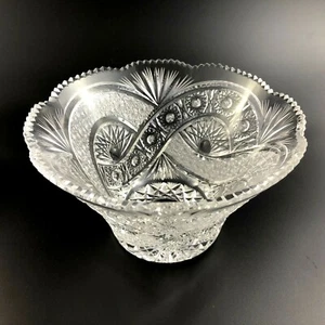 Cuenco redondo vintage checo bohemio de mediados de siglo corte a mano de cristal de 6 1/4" - Imagen 1 de 10