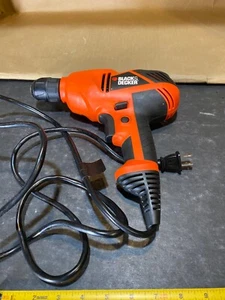 Taladro con cable Black And Decker 3/8", DR250 tipo 1, 120v - Imagen 1 de 6