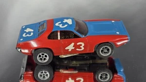 Aurora AFX 'MAGNATRACTION' #43 Richard Petty Plymouth Roadrunner Red & Blue - Picture 1 of 16