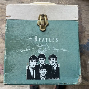 Beatles 1964 Air Flite 45s Record Carrying Box Fan Club, And Paper Efraim - Picture 1 of 9