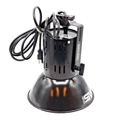 Smith-Victor Deluxe 10-inch Studio Light Model A100 Continuous Tested - 401 - Image 1 of 3