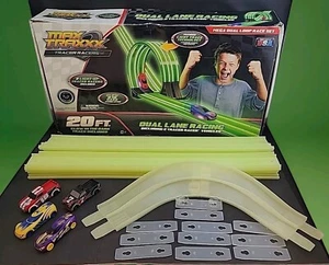 MAX TRAXX TRACER RACERS- Glow In The Dark Tracks - Picture 1 of 2