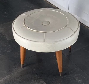 Mid century White Faux Leather/vinyl Footstool Ottoman w/ 4 wooden Tapered Legs - Picture 1 of 11