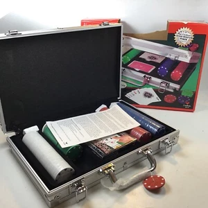 Cardinal's Texas Hold 'Em Tournament Poker Set Aluminium Carry Case Card Game 🃏 - Picture 1 of 12