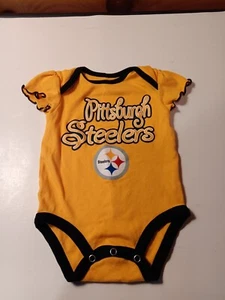 NFL Team Apparel STEELERS 0-3 Months One Piece Onesy Bodysuit - Picture 1 of 6
