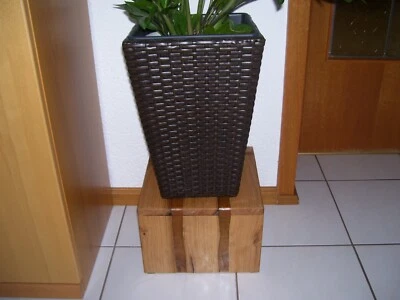 Pflanzenhocker, Blumenhocker - Bild 1 von 2