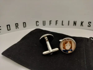 Jujutsu Kaisen Manschettenknöpfe, Nobara Kugisaki, Geschenk, Hochzeit, schnelle & kostenlose Lieferung  - Bild 1 von 4