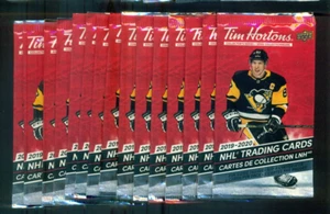 TIM HORTON & UPPER DECK – 15 UNOPENED CARD PACK – 2019-2020 NHL HOCKEY SERIES - Foto 1 di 4