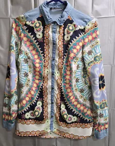 Camicia donna Zara Trafaluc stampa multicolore con accenti denim taglia US small - Foto 1 di 9