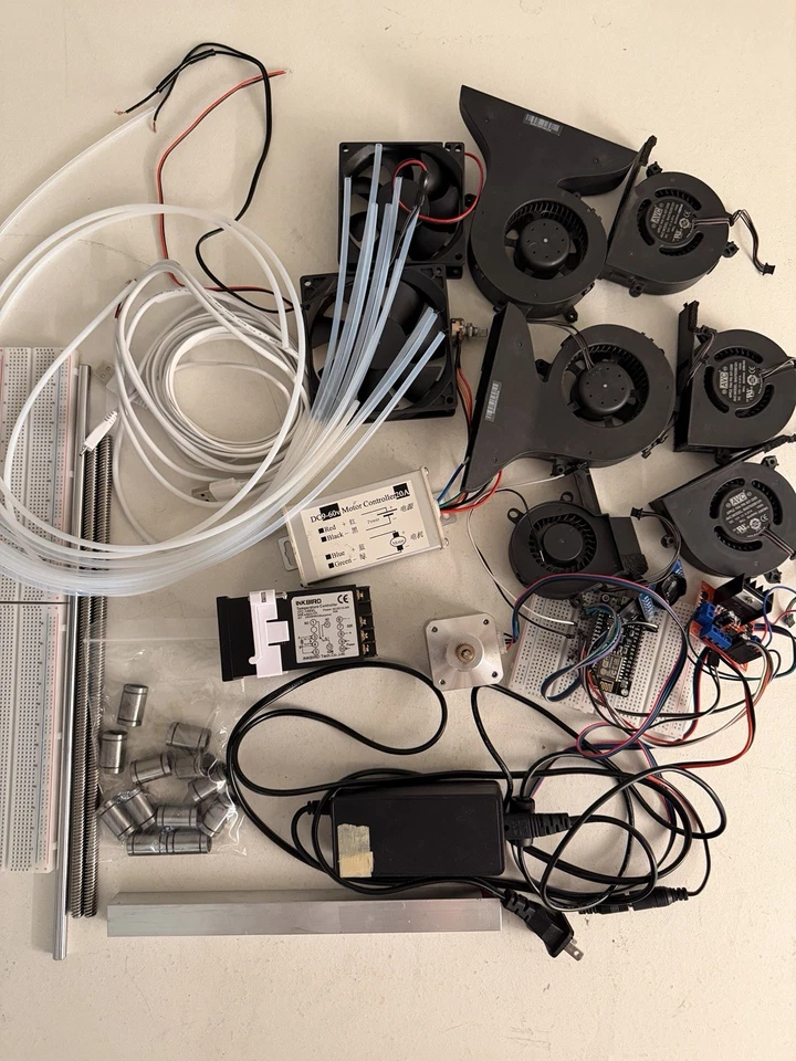 Electrónica aleatoria para impresoras 3D y otros proyectos Foto 1 de 1