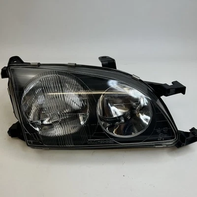 Right Drivers Headlight Lamp Fits Toyota Avensis (1997-2000) T220 - Image 1 of 4