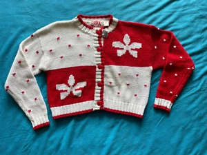 VINTAGE ~ NWT ~ EXTRA Brand ~ Red and Cream Sweater ~ Sz Ladies MEDIUM M - Picture 1 of 3