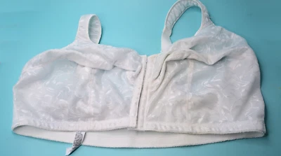 JMS 46DDD white front closure bra - Image 1 of 3