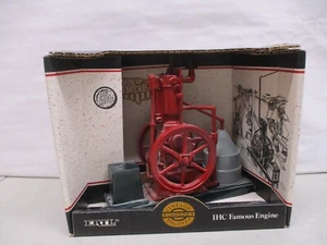 Ertl Vintage Gasoline Engines IHC Famous Engine 1/8 - Picture 1 of 2