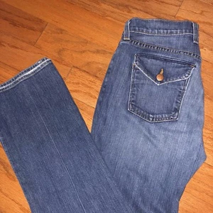 Lucky Brand Jeans, stretch, boot cut, flap pockets, reg inseam, size 6 Inseam 28 - Bild 1 von 12