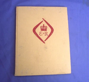 Our Queen Visits Australia And New Zealand - Hardcover - Bild 1 von 9