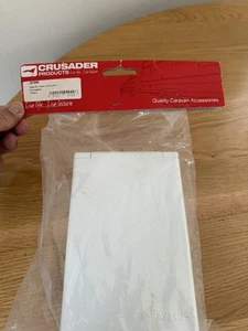 Wohnwagen Netzsteckdose - rechteckig weiß Crusader J210W Crusader NEU - Bild 1 von 5