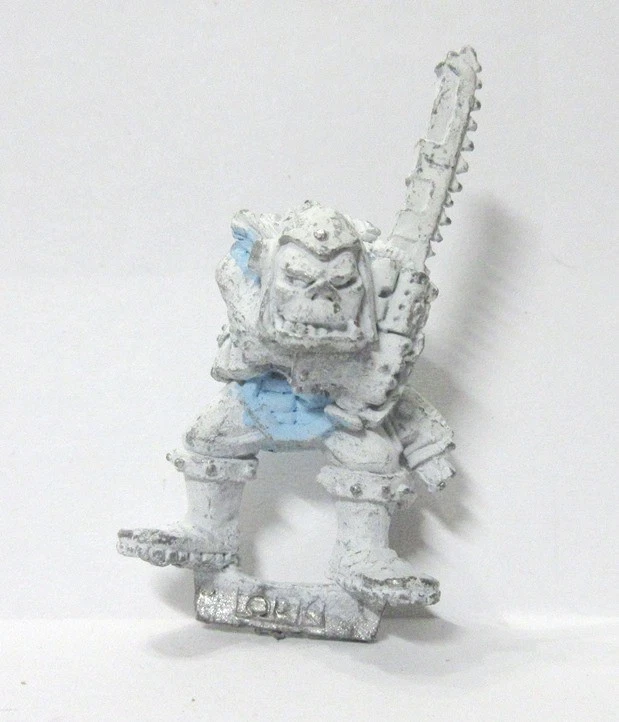 Warhammer 40K Ork Metal Rogue Trader Warrior con Motosierra Foto 1 de 1