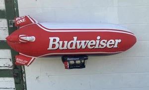 De colección Budweiser Inflable Dimigible Cerveza Promo Bar Decoración Coleccionable Difícil de Encontrar X-Grande - Imagen 1 de 9