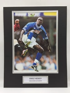 RARE Emile Heskey Leicester City Signed Photo Display + COA AUTOGRAPH - Picture 1 of 3