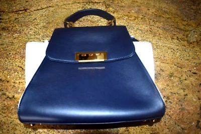 Zac Posen Eartha 顶部手柄带斜挎包海军蓝白色二手状况完好 — 第 1/4 张图片