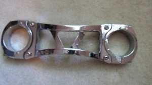 Kuryakyn Fork Brace Chrome for 200 to 2007 Harley Davidson Softail Deuce - Picture 1 of 9