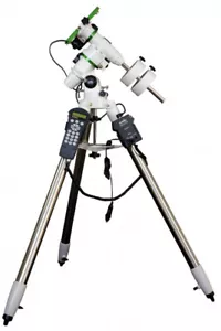 SkyWatcher EQM-35 PRO SYNSCAN COMPUTERISED GOTO Tripod & Mount #20980 SO (UK)NEW - Picture 1 of 12