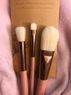 Luxie Gaea Trio Base Facial Mezcla de Ojos Pliegue Set, #510,250,246 NUEVO Foto 1 de 4