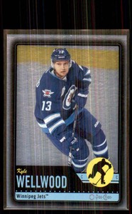 2012-13 O-Pee-Chee Black Rainbow Kyle Wellwood 29/100 #215