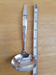 ONEIDA MIDCENTURY VINTAGE 1960 GENTLE ROSE/ENCHANTMENT SILVERPLATE"7"GRAVY LADLE - Picture 1 of 8