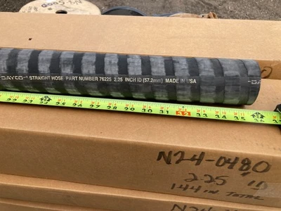 Manguera de radiador recta ID de 2 1/4" en varilla larga de 36", Dayco 76225 Foto 1 de 2