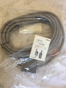 Interruptor de límite Omron D4C-1303 - Imagen 1 de 3