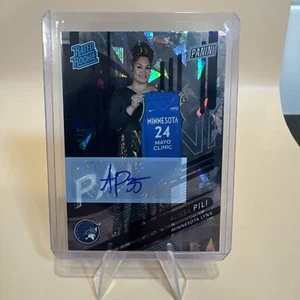 2024 Panini National Convention - Alissa Pili AUTOGRAPH - RR7 Cracked Ice 1/5 - Bild 1 von 9