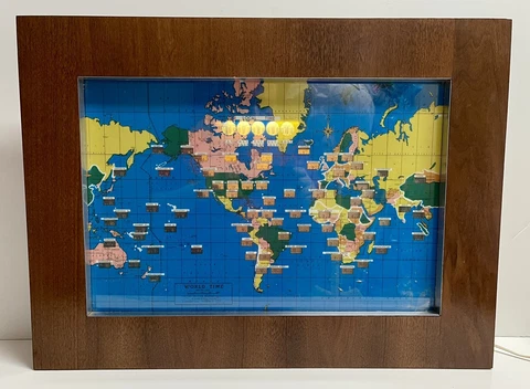 Vintage 1959 Howard Miller ~ World Time Map  Wall Clock ~ Model 4625 Cover
