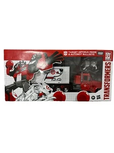 TARGET EXCLUSIVE Optimus Prime and Autobot Bullseye | Transformers Generations - Picture 1 of 9