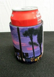 TIKI BAR Soda Lata Cerveza Aislante Enfriador Playa Fiesta Koozie Multicolor L4 - Imagen 1 de 4