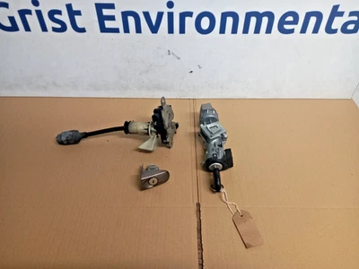 JUEGO CERRADURA PUERTA CAPÓ ENCENDIDO FORD FOCUS MK2/CC/C-MAX 3M513F880AD (421) Foto 1 de 4