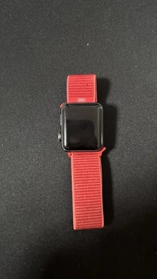 Apple Watch Series 2 (38 mm) iCloud gesperrt  - Bild 1 von 3