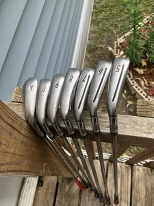 Taylor made M5 Iron Set 5-AW Graphite Shaft Reg Flex New Grops - Picture 1 of 6