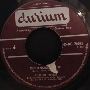 Aurelio Fierro - Dicitencello Vuje / Torna A Surriento (7") - Picture 1 of 2
