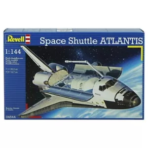Revell 04544 Space Shuttle Atlantis SF SCALE 1/14 NEW - Foto 1 di 2