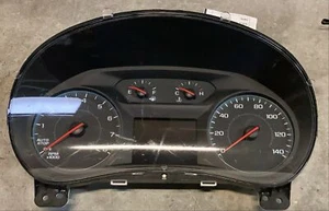 18 CHEVY EQUINOX INSTRUMENT CLUSTER SPEEDOMETER TACH ODOMETER 84424074 - Picture 1 of 1