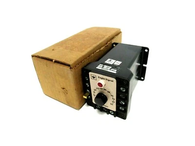 NEW EAGLE SIGNAL CG560A6 TIMER 60 SEC - Image 1 of 4