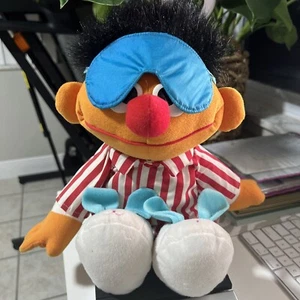 Muñeca Ernie 1996 vintage caja de voz Tyco Sesame Street dormir y roncar no funciona - Imagen 1 de 6