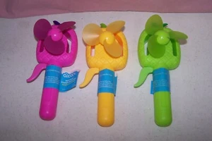 O2 Cool Misting Handheld Fan No Batteries Needed You Choose Color NEW with Tags - Picture 1 of 8