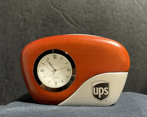 Vintage UPS Desk Quartz Clock United Postal Service Cover